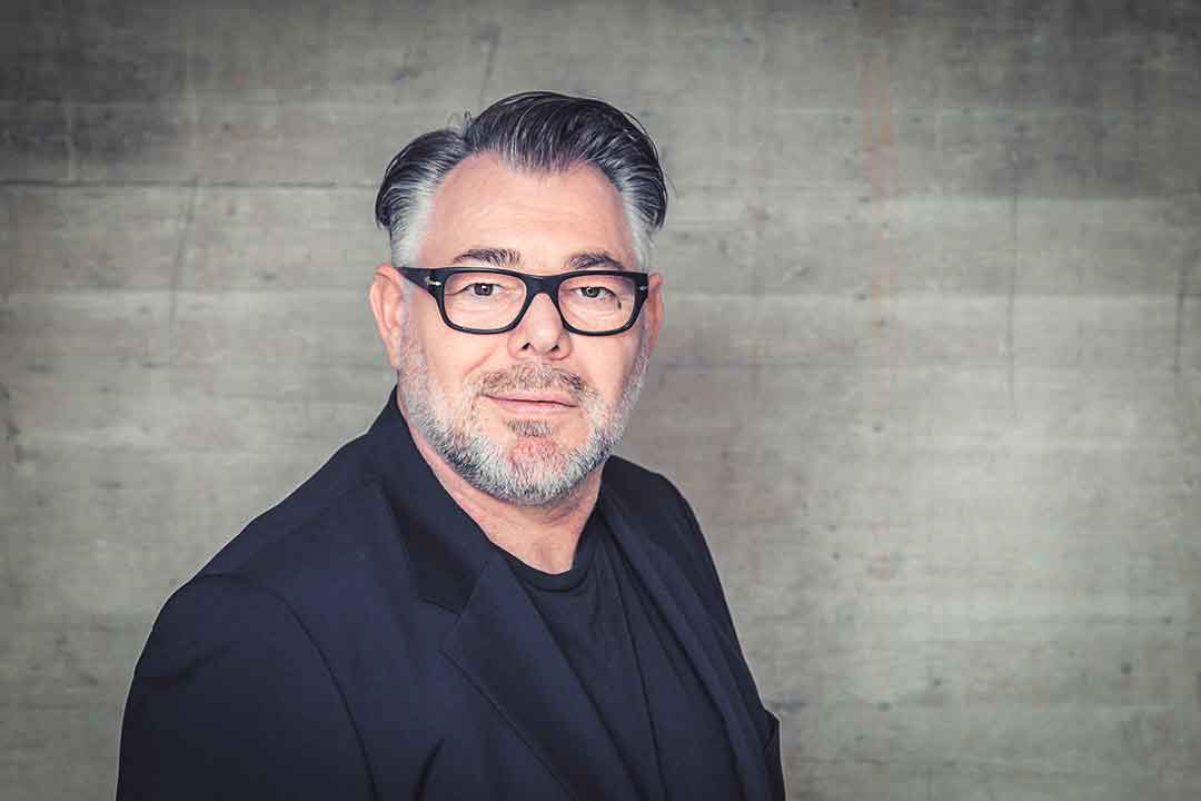 Eberhard Schrempf ist seit 2007 Geschäftsführer der Creative Industries Styria. Zuvor war er unter anderem Geschäftsführer von Graz 2003 – Kulturhauptstadt Europas sowie technischer Direktor beim Avantgarde-Festival „steirischer herbst“.