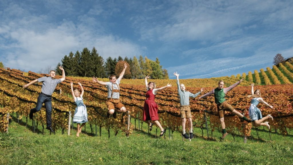 Als liebevoll geführter Familienbetrieb präsentiert sich das Weingut Muster Poschgan und setzt auf Qualität.