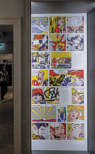 Vitrine mit Comic-Seiten im Palazzo del Fumetto - Pordenone Kulturhauptstadt 2027